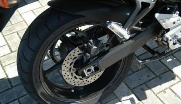 鼓式制動(dòng)器,摩托車(chē)剎車(chē)圈,輪轂剎車(chē)圈,Drum brake,摩托車(chē)制動(dòng)鐵套